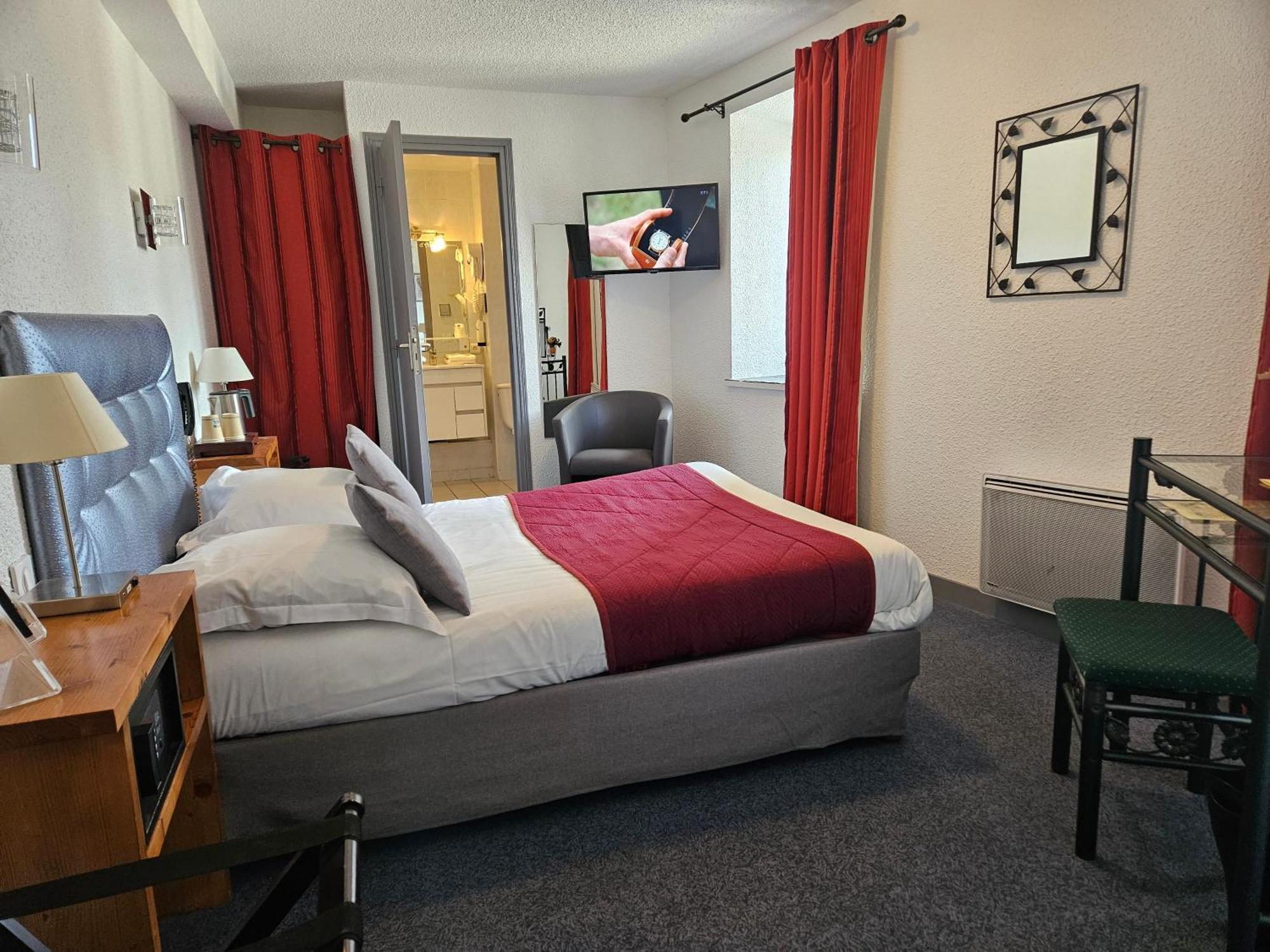 Le Val D'Amby Hotel Hieres-Sur-Amby Eksteriør billede