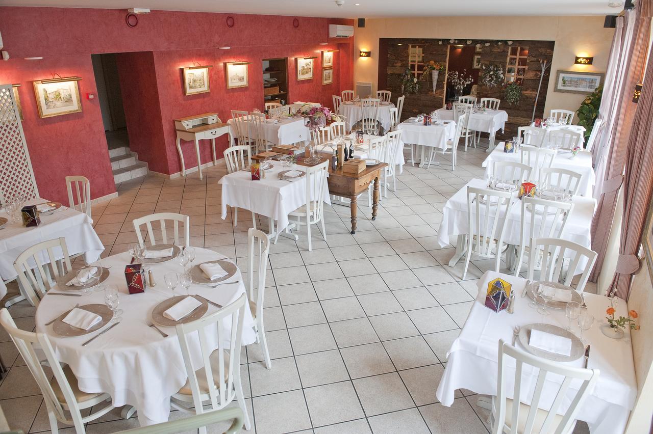 Le Val D'Amby Hotel Hieres-Sur-Amby Eksteriør billede