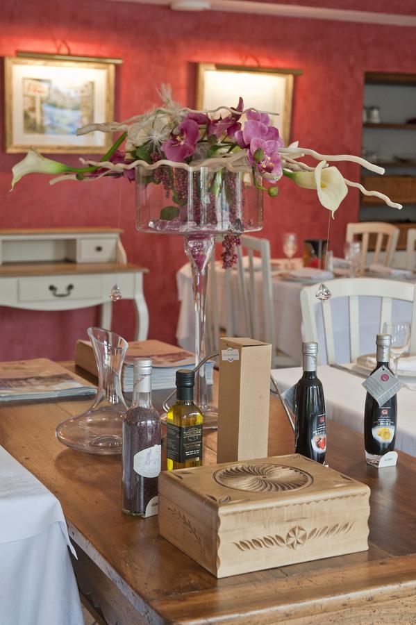 Le Val D'Amby Hotel Hieres-Sur-Amby Eksteriør billede
