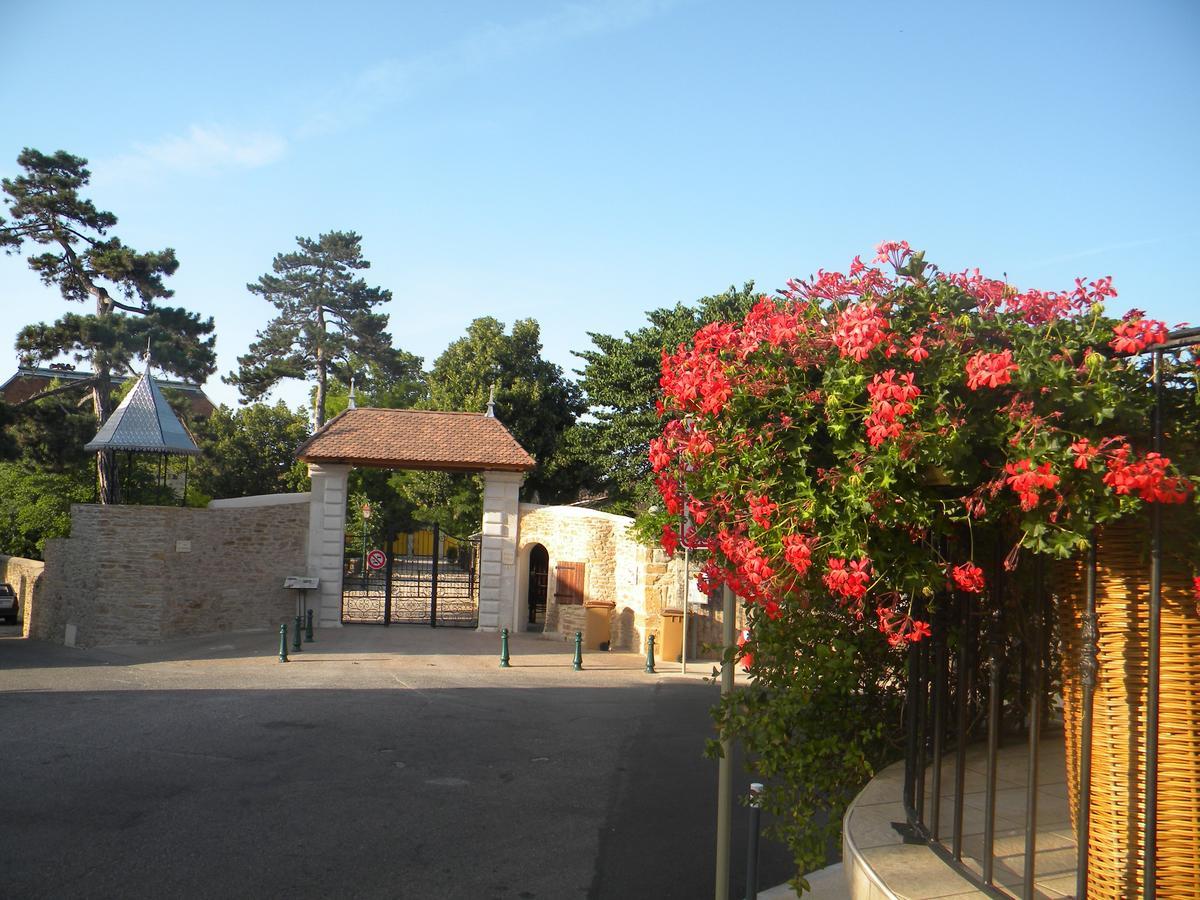 Le Val D'Amby Hotel Hieres-Sur-Amby Eksteriør billede