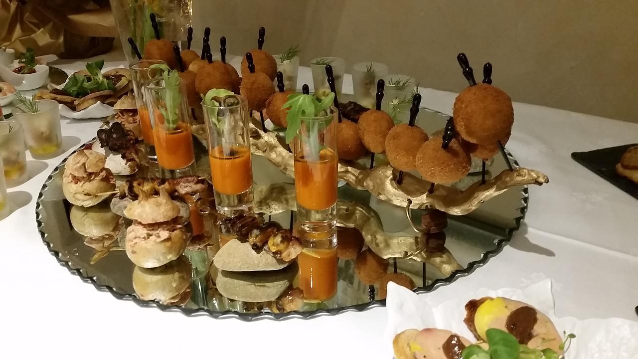 Le Val D'Amby Hotel Hieres-Sur-Amby Eksteriør billede